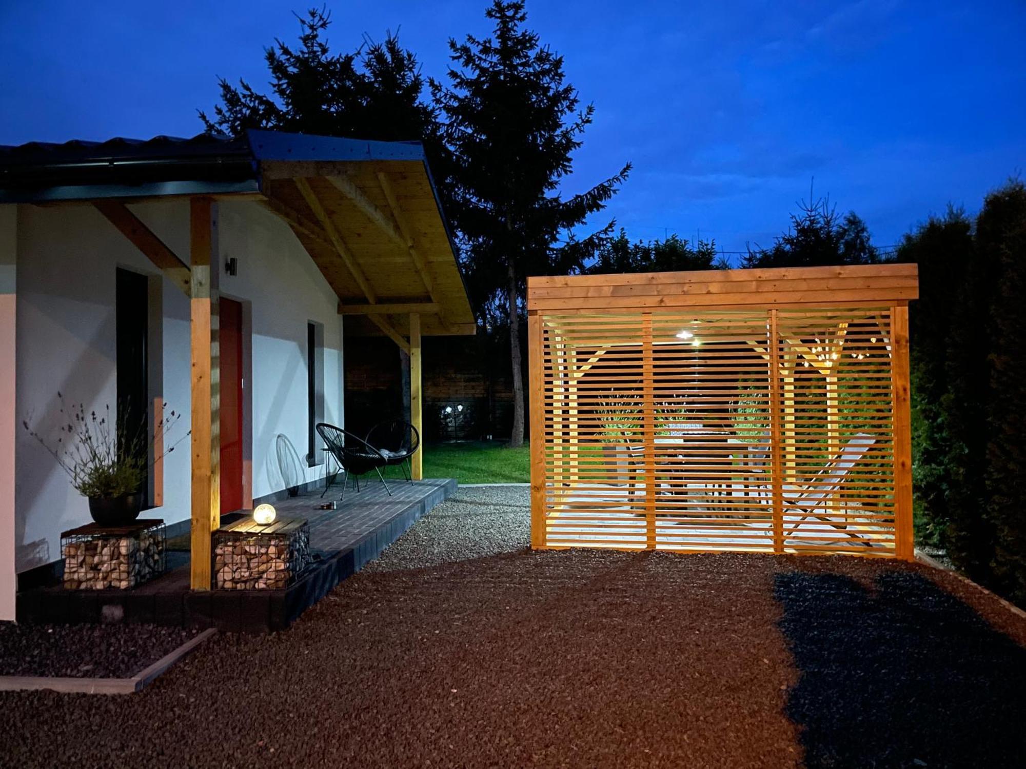 Reddoor Zator Lake Houses Exterior foto